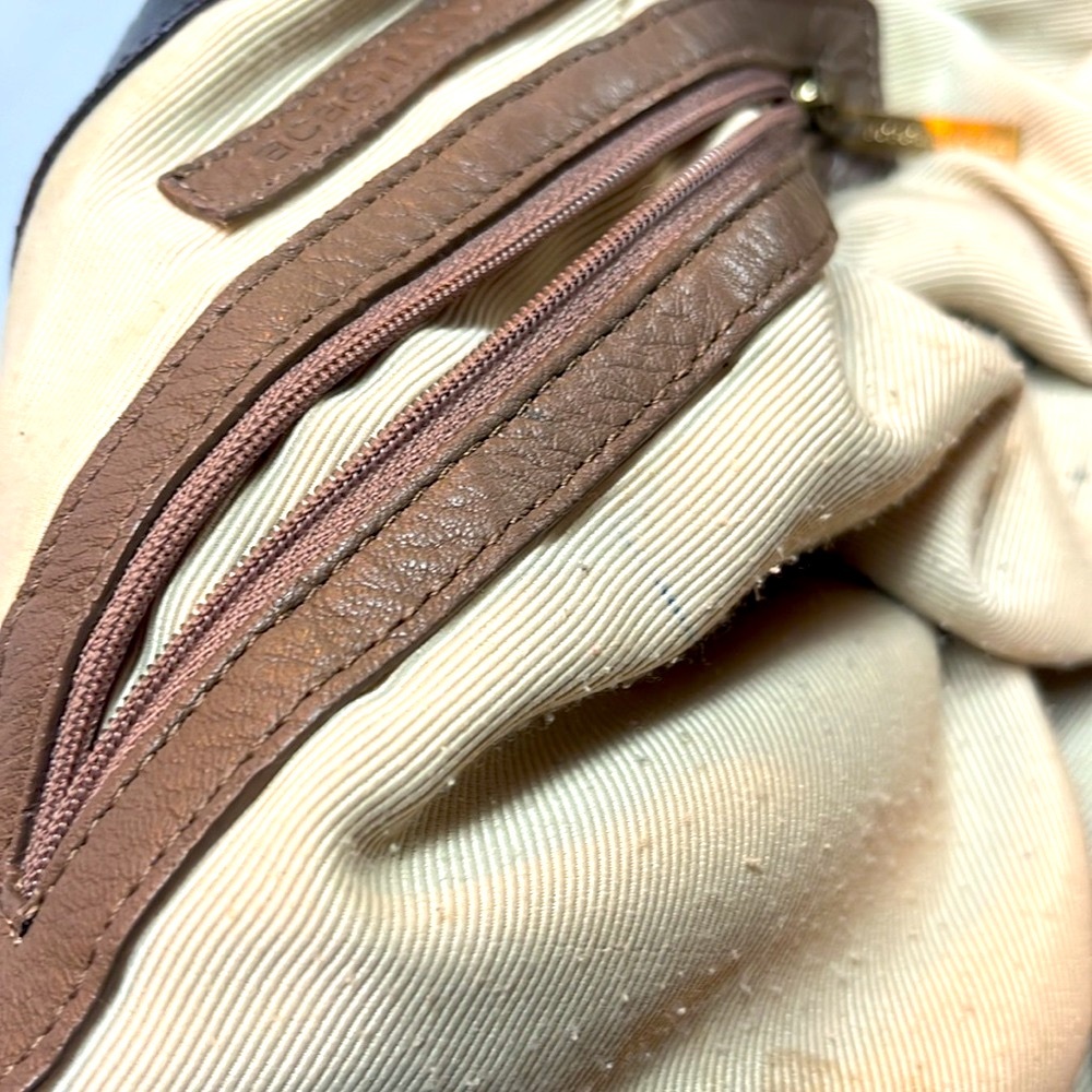 BCBG Elegant Brown Leather Handbag - Picture 8 of 10